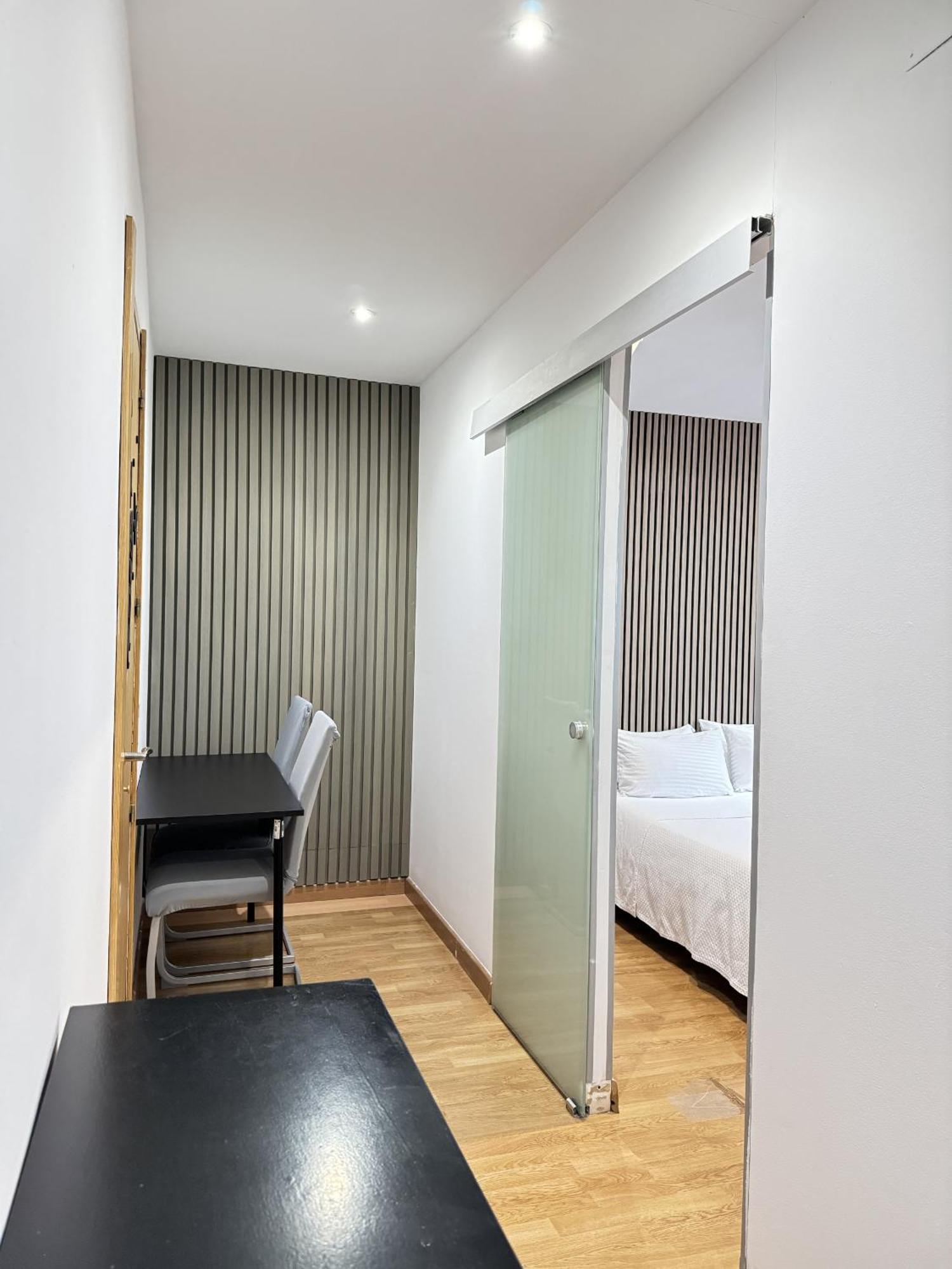 Apartamentos Day Madrid CORREDERA Centro Gran Via Sol Malasaña Exterior foto